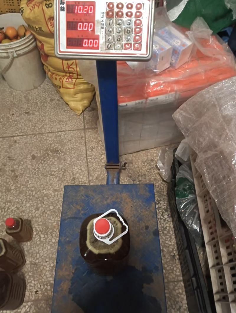 山茶油，自己家加工生产，品质保证，支持视频看货