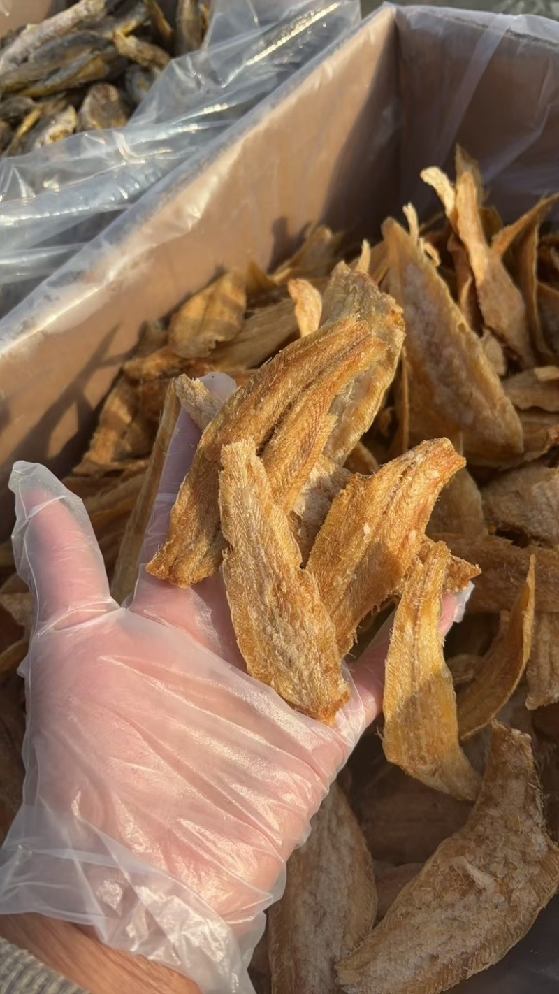 龙利鱼酥、酥酥脆特别好吃！常年供货支持代发欢迎采购