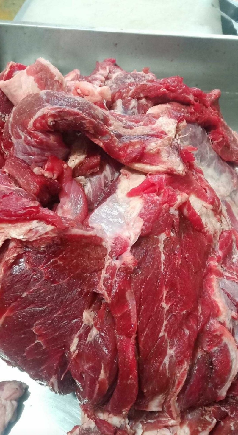 牛肉本地新鲜黄牛肉每天现杀精修无水无油
