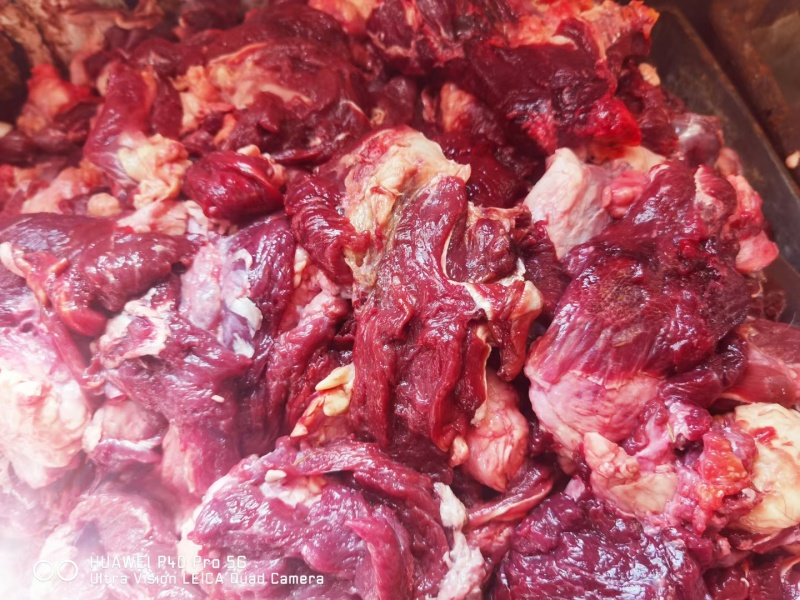 【牛头碎肉】冻牛头缓化剔下来的碎肉！鲜干冻品！炖卤烧均可