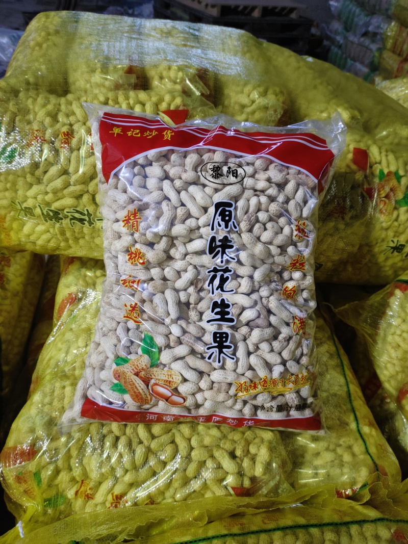 小日本蒜香花生，天府三炒花生，五香蒜香花生果