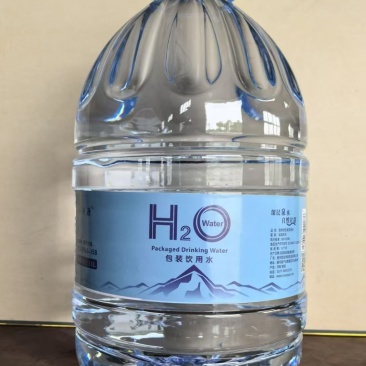 正商新泉一次性桶装水（15升）每批次都是新日期