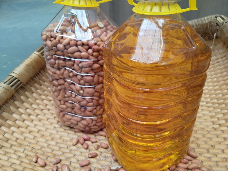 临沂压榨纯花生油纯手工***剂自家农家作坊假一赔十