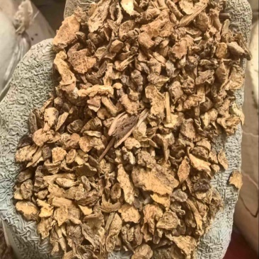 苍术片高含量三号统货