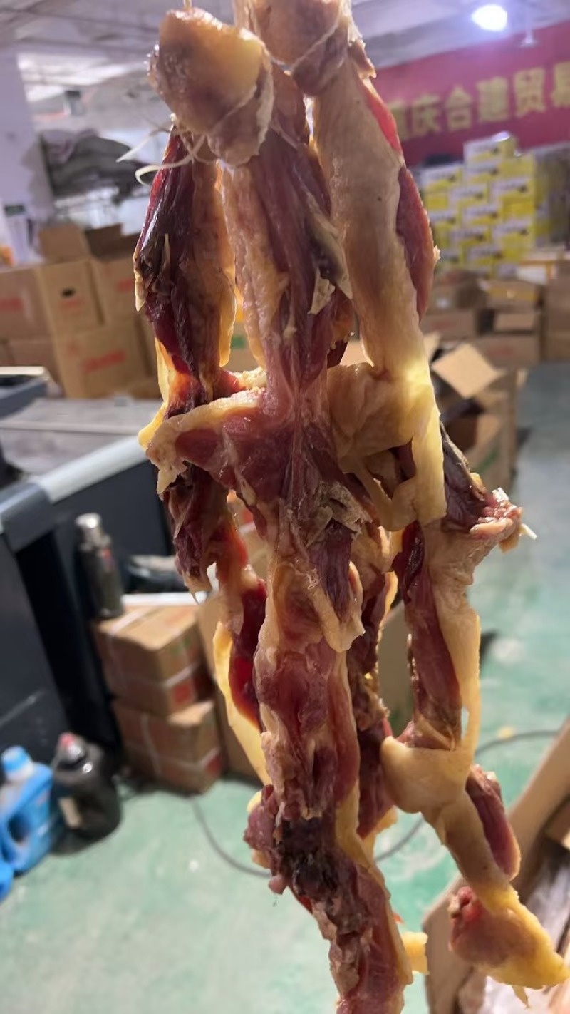 腊鸡条鸡腿条风干鸡肉地摊鸡肉展会鸡肉风吹鸡肉