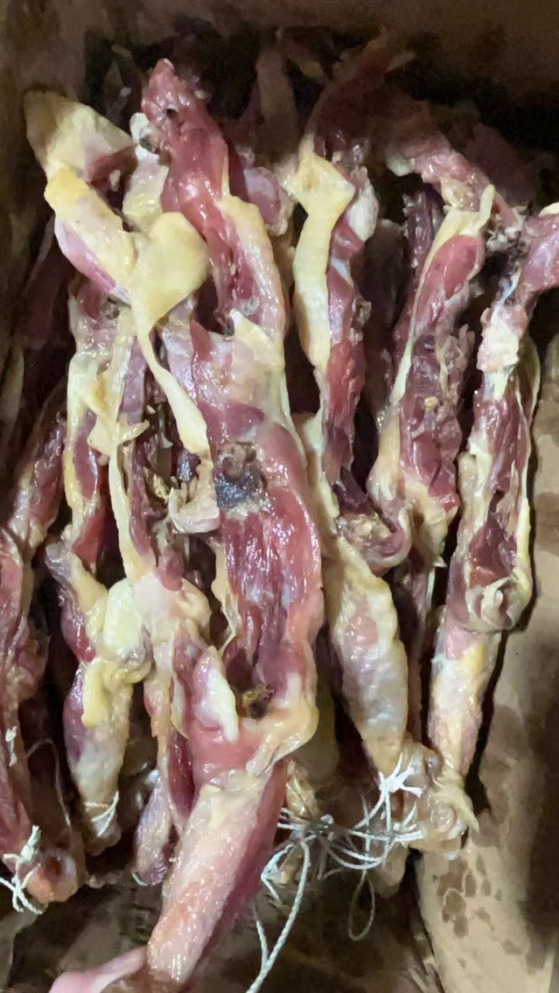 腊鸡条鸡腿条风干鸡肉地摊鸡肉展会鸡肉风吹鸡肉