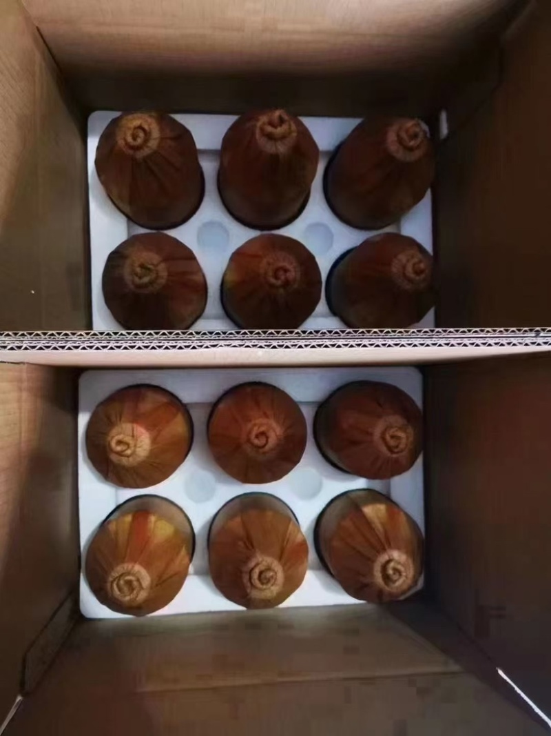 白酒基酒，53度酱香型，支持一件定制，欢迎品鉴。