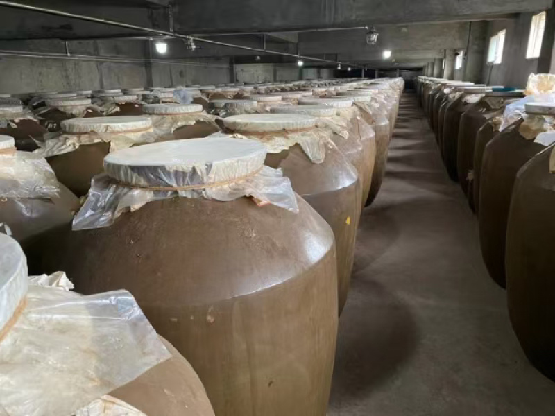 白酒基酒，53度酱香型，支持一件定制，欢迎品鉴。