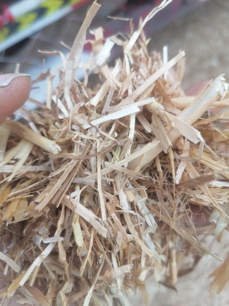 麦秸