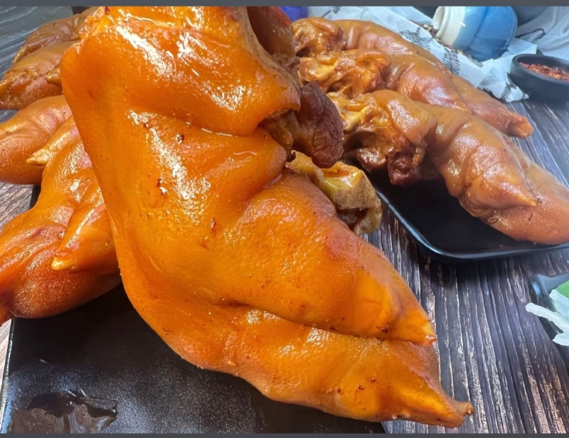 卤猪蹄，五香猪蹄酱香猪蹄熟食卤味真空包装一手货源厂家直销