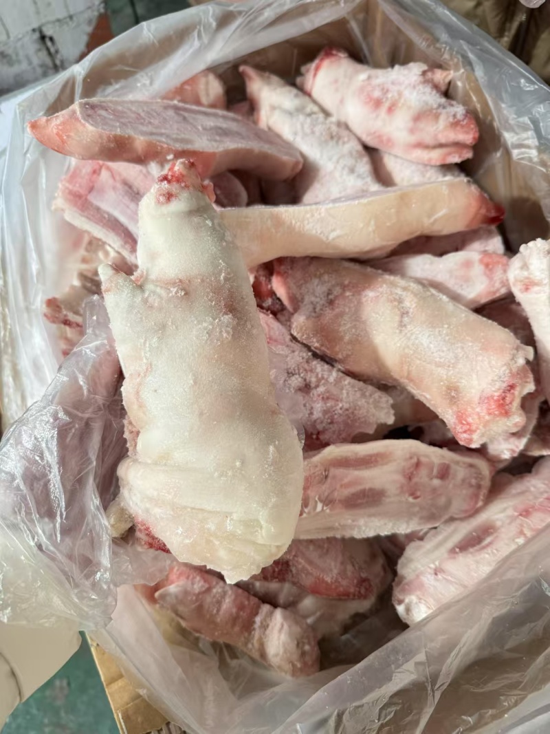 劈半猪蹄