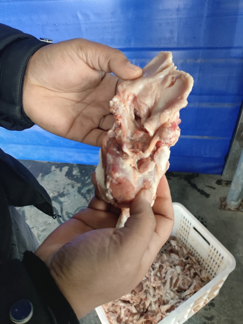 猪舌根肉