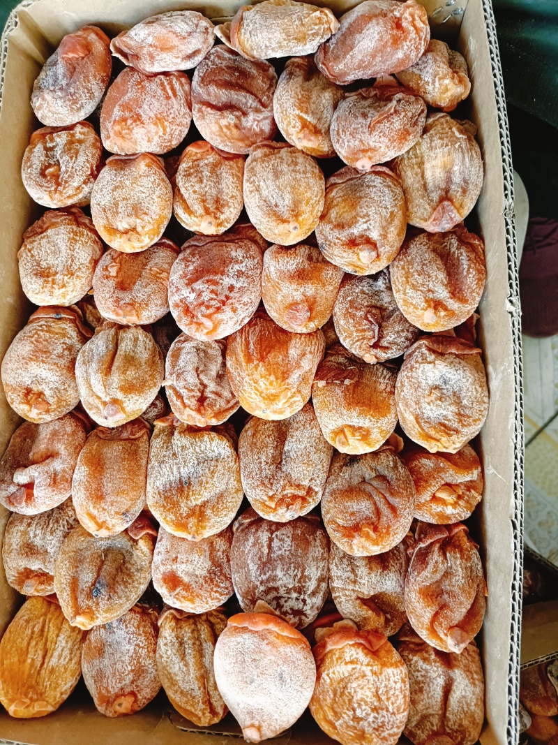 青州柿饼大量上市，霜饼