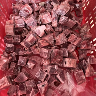 排骨粒大量现货对接全国质量保证欢迎咨询！