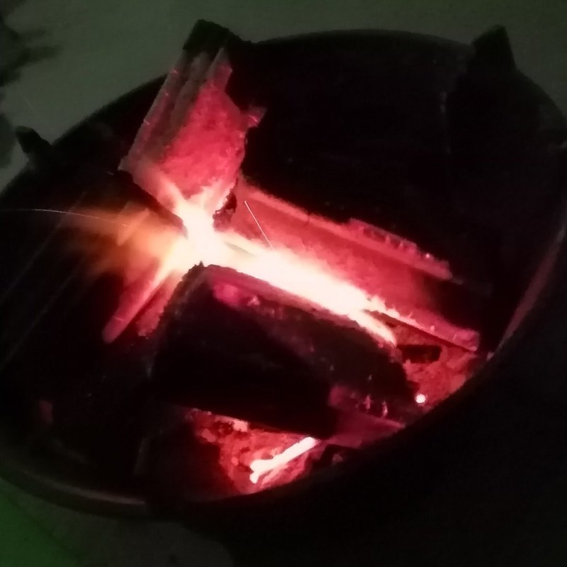 烤火炭取暖炭家用露营煮茶厂家直销批发价，欢迎长期合作！