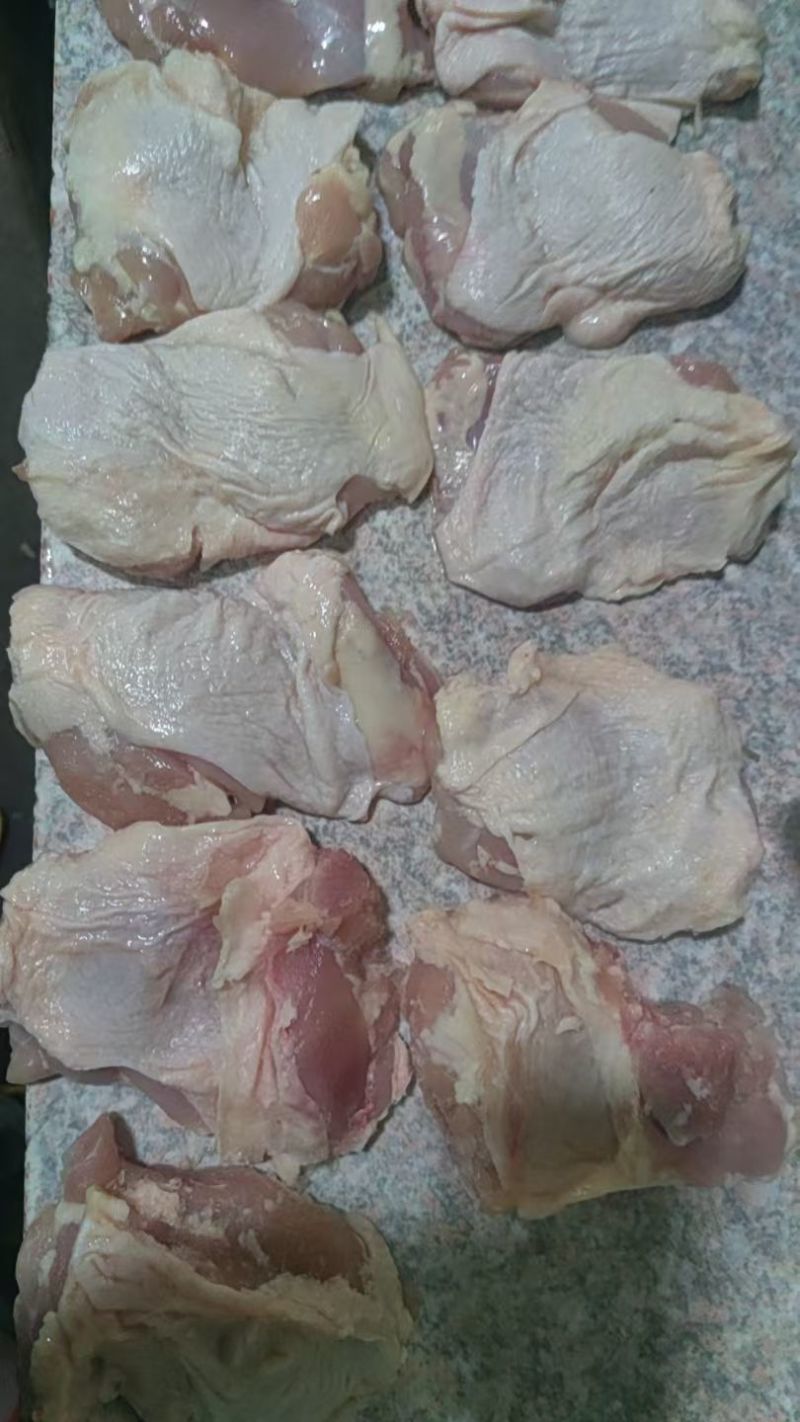 隆泰乇乇肉6吨7.8月份的货，全出便宜出