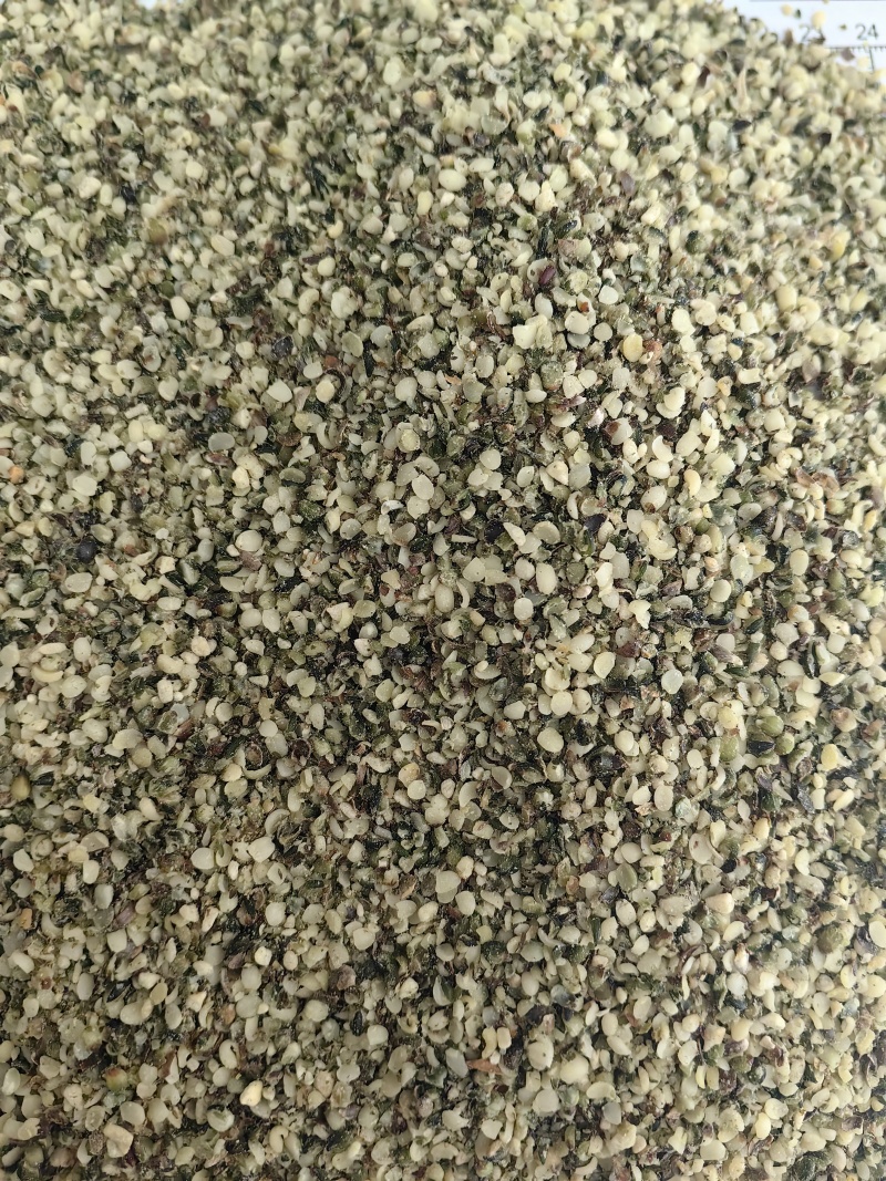 火麻仁去壳火麻仁优质货源产地直销一手货源批发各种中药材