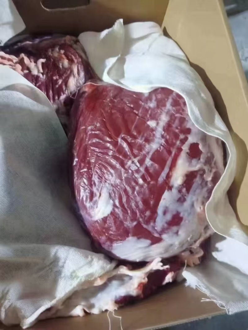 纯干牛肉不打水，价美物廉，肉色纯正源头厂家