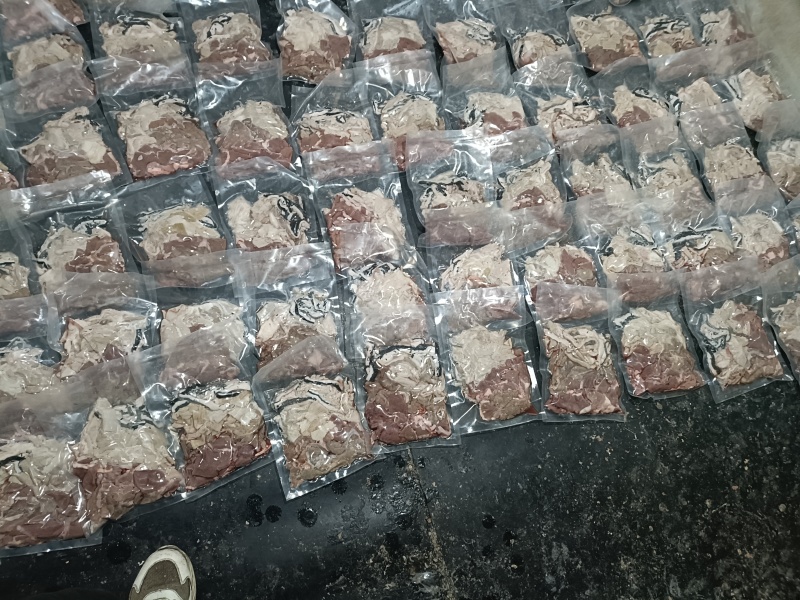 牛杂成分牛肚大肠小肠伞肚碗口牛心牛肺一斤一袋