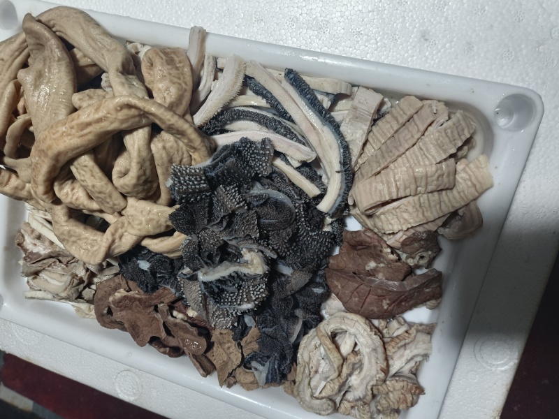 牛杂成分牛百叶牛肚大肠小肠伞肚碗口牛心牛肺一斤一袋