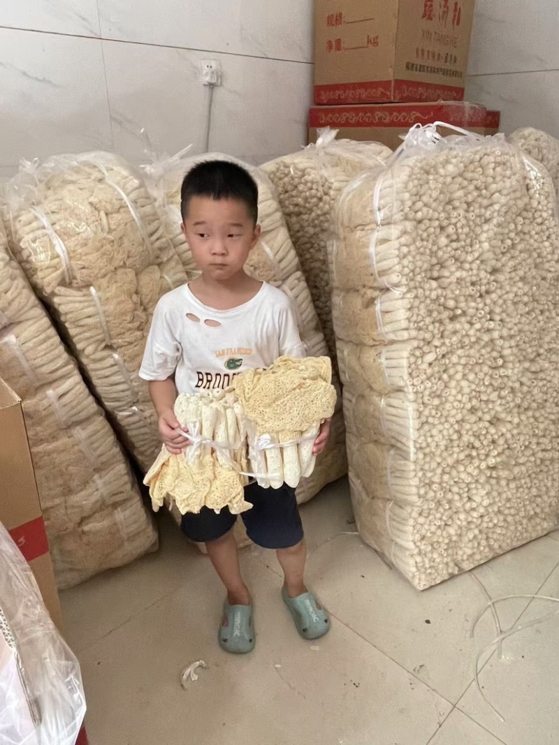 福建产地精品竹荪，全国代收代卖，货量充足稳定供货