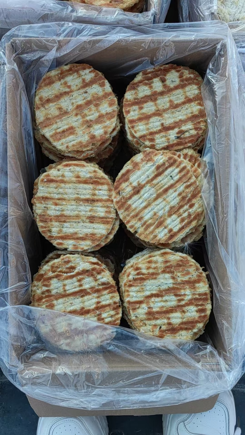 鱿鱼丝，鱿鱼条，鱿鱼片，烤鱼片，黄鱼酥，带鱼酥等各种鱼酥
