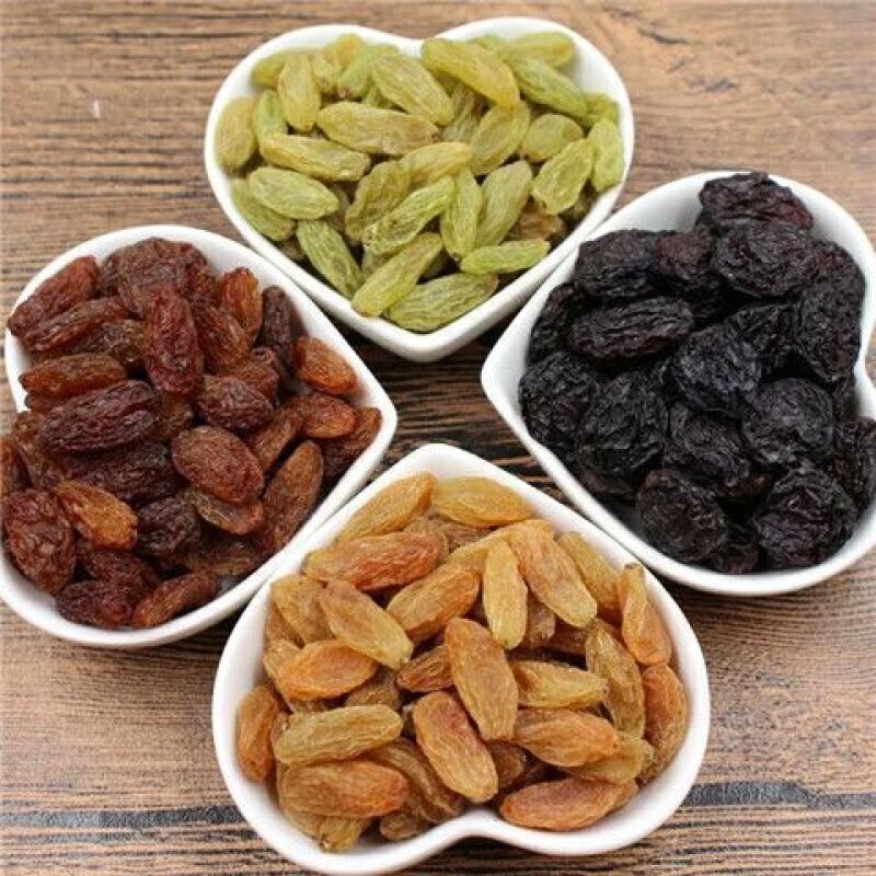 新货精品大颗粒吐鲁番四色葡萄干混装零食提子干新疆葡萄干批