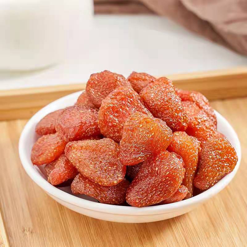 大颗粒草莓干网红水果干蜜饯好吃的办公室休闲零食小吃80g