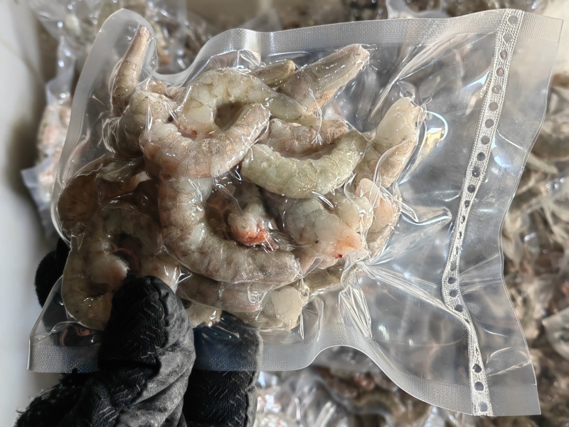 60粒干冰原浆虾仁，适合饭店饺子馆，喂观赏鱼，或者做牛心