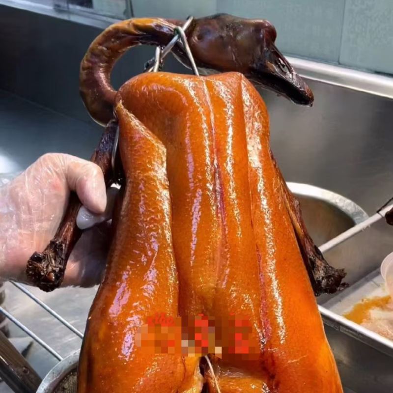 烧鹅味道正宗三十多年的顺德老师傅秘制配方制作新鲜烧制广式