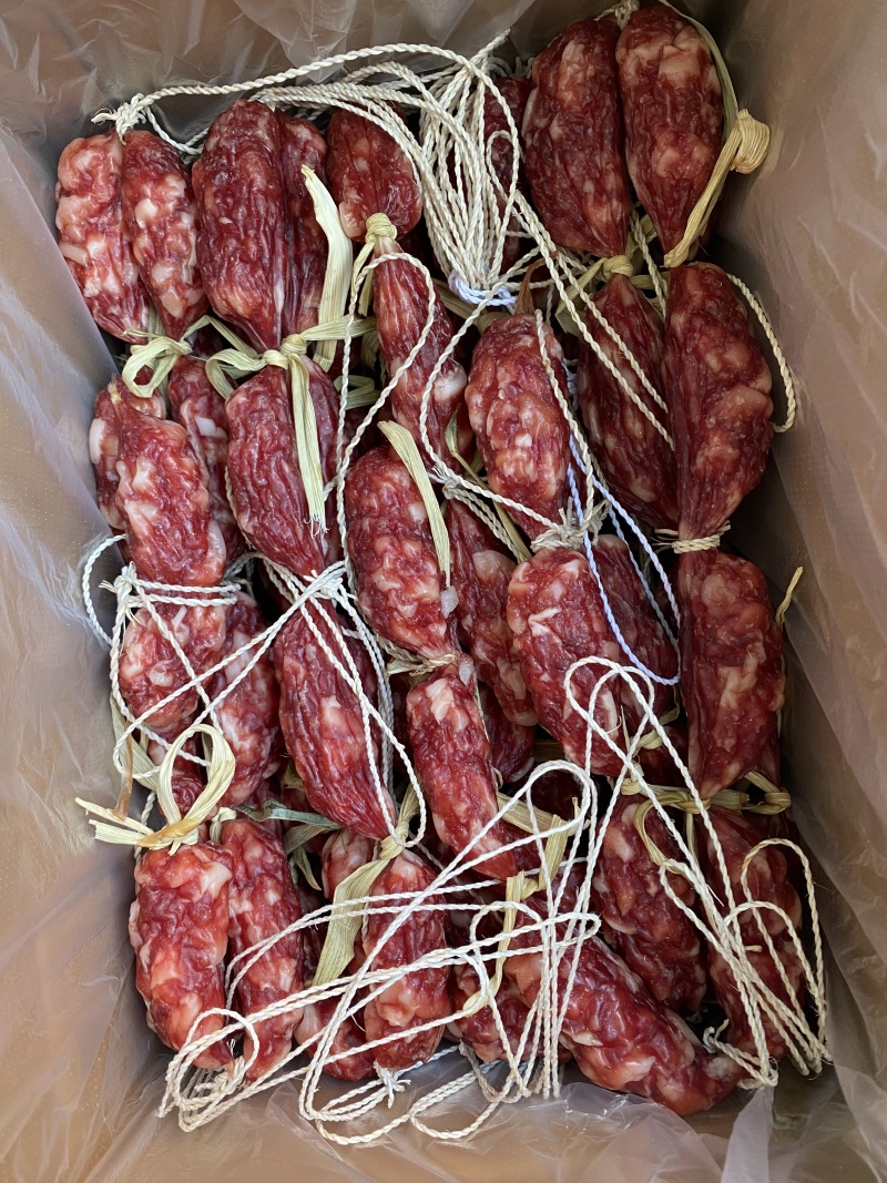 精制东莞肠枣肠大粒肠广式腊肠玉米衣腊肠腊味高质量酒店供应