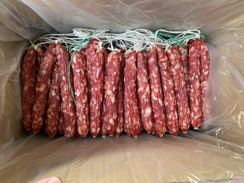 手工切肉肠皇广式腊肠腊味腊肠香肠咸甜适中广东腊肠高端餐饮