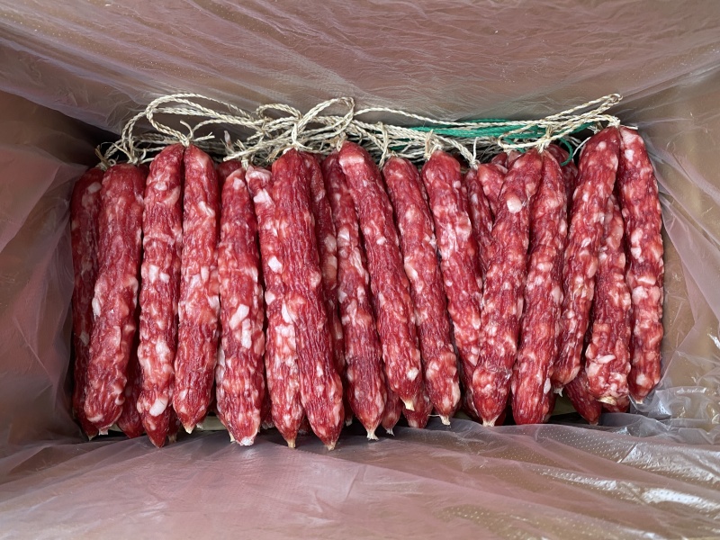 手工切肉肠皇广式腊肠腊味腊肠香肠咸甜适中广东腊肠高端餐饮