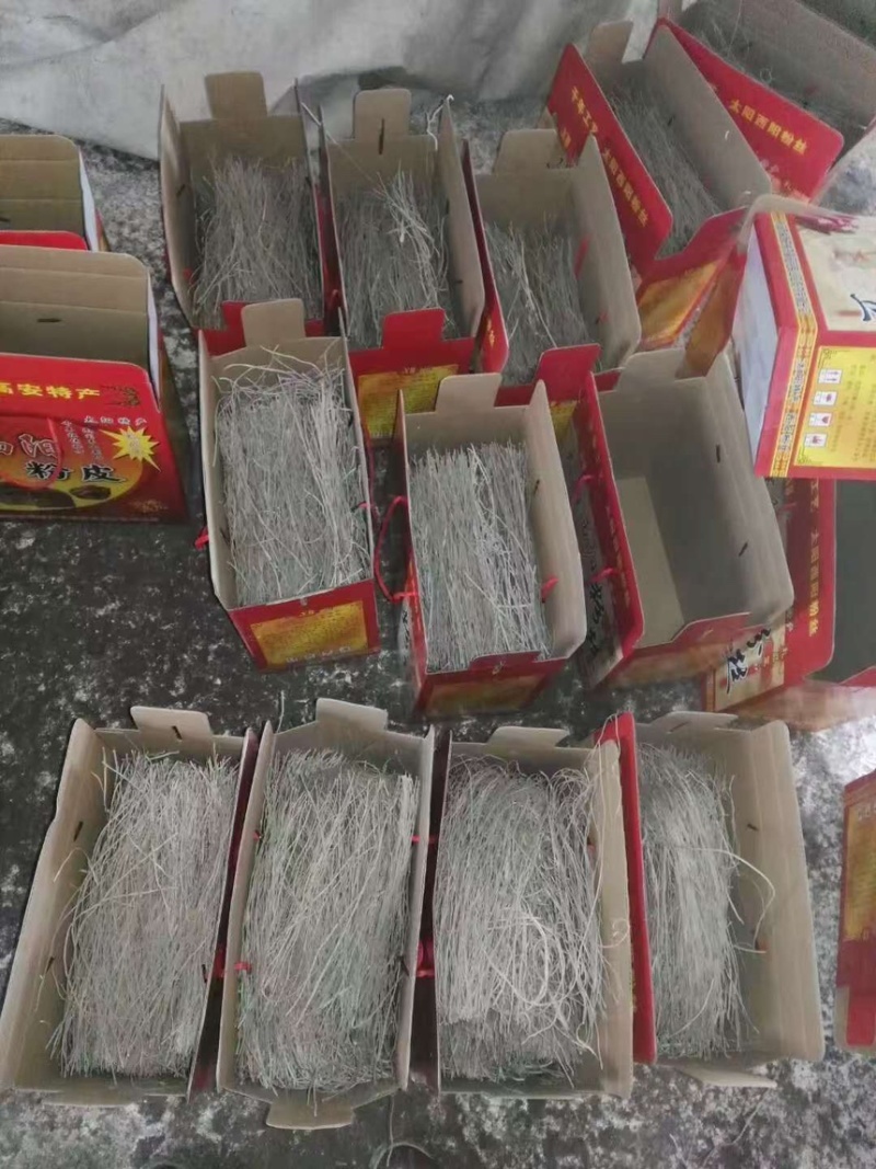 纯红薯粉条，原产地货源，大量有货，全国发货