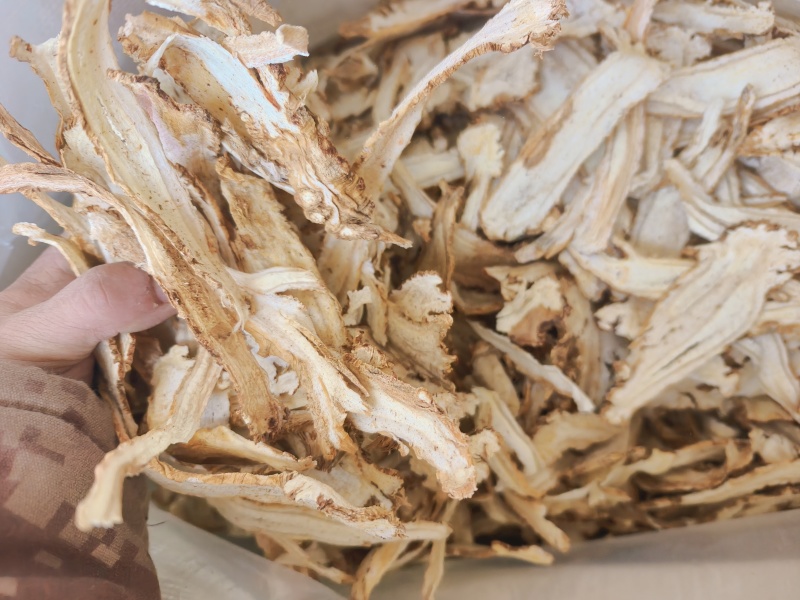精品独活头片，过十个筛，白净漂亮，整洁