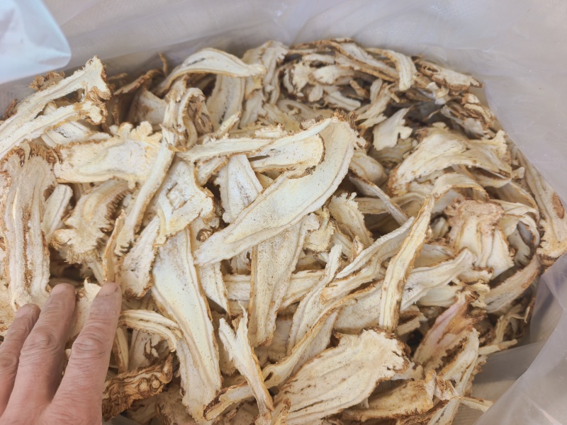 精品独活头片，过十个筛，白净漂亮，整洁