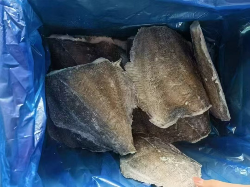 鲽鱼鲽鱼身深海鱼箱装今年新货500-600克货
