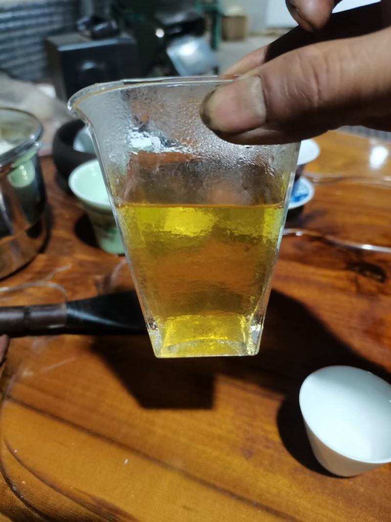 邦东春夏秋茶晒青烤红货源充足有需要的老板请联系我