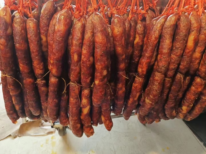 烟熏香肠，川味腊肠，五香，麻辣，口味齐全