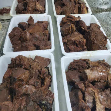 山东纯干五香酱牛肉，传统卤制精品牛腱牛腿肉，无任何科技！