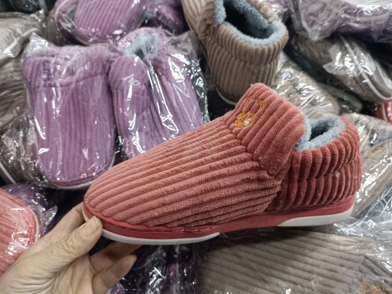 儿童家居鞋，3.99元/双
