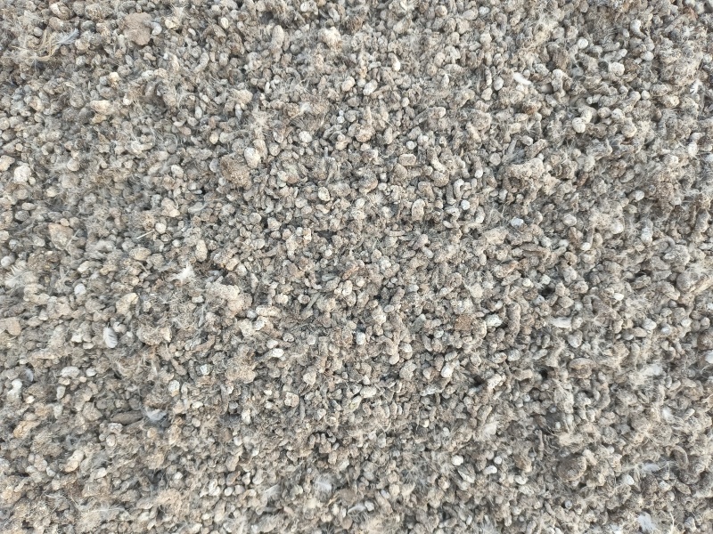 小鸡粪颗粒