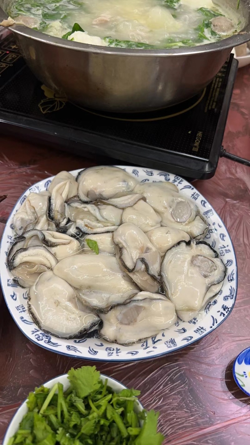 乳山大生蚝火锅餐饮社区畅销产品，当天现开免费寄样。