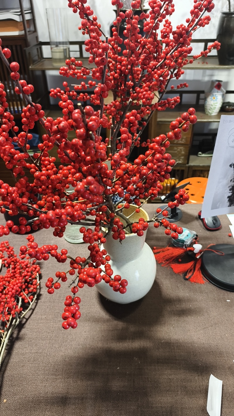 北美冬青年宵插花喜迎新春花卉绿植