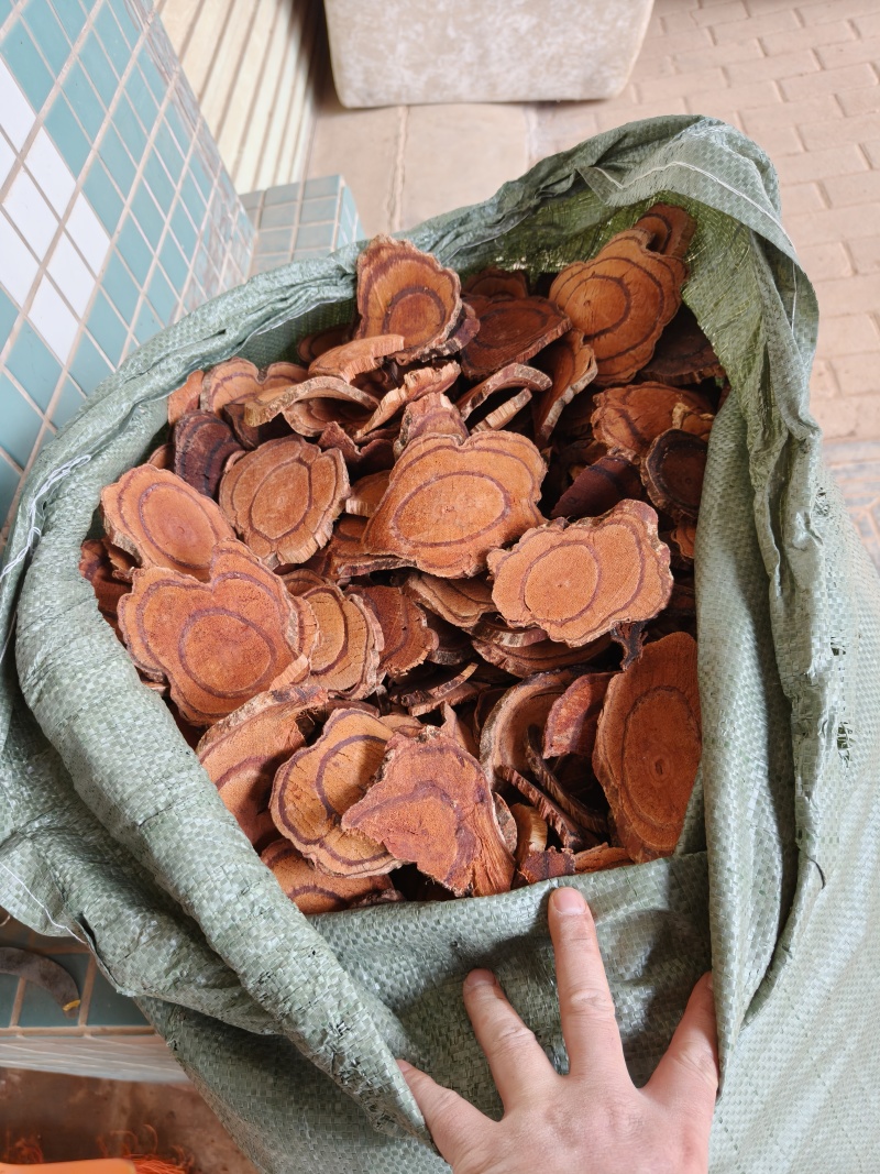 野生鸡血藤，云南深山鸡血藤，特价产品，好！
