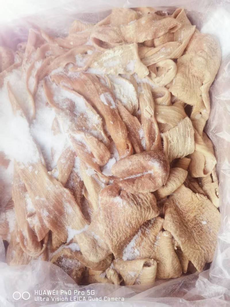 【大片肠】当地草原黄牛的大片肠，抛开去油紧水袋装！量大优