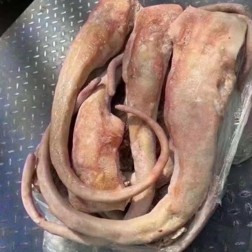 带皮牛尾