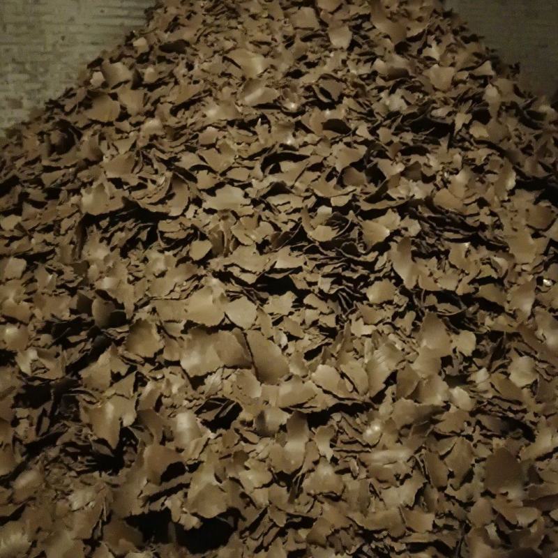 菜籽饼大量出货，有需要的联系我