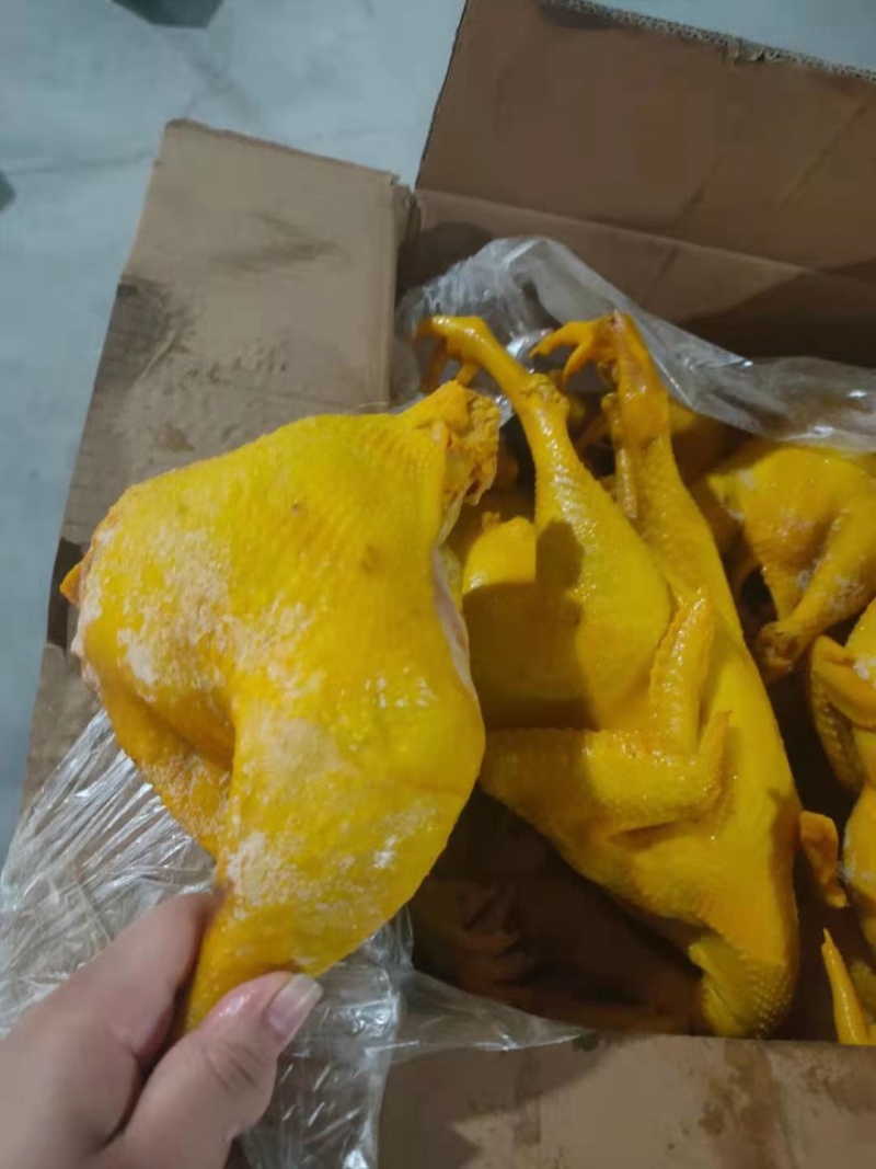 盐焗鸡腿，盐焗鸡，一件50斤，全熟和半成品都有货，