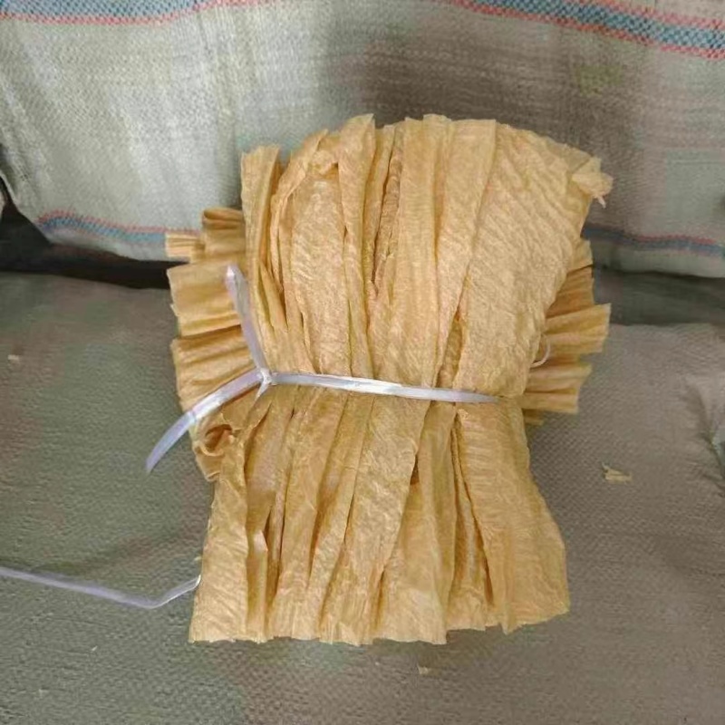 豆腐皮，营养价值高，炒烫火锅，冒菜，麻辣烫都非常巴适
